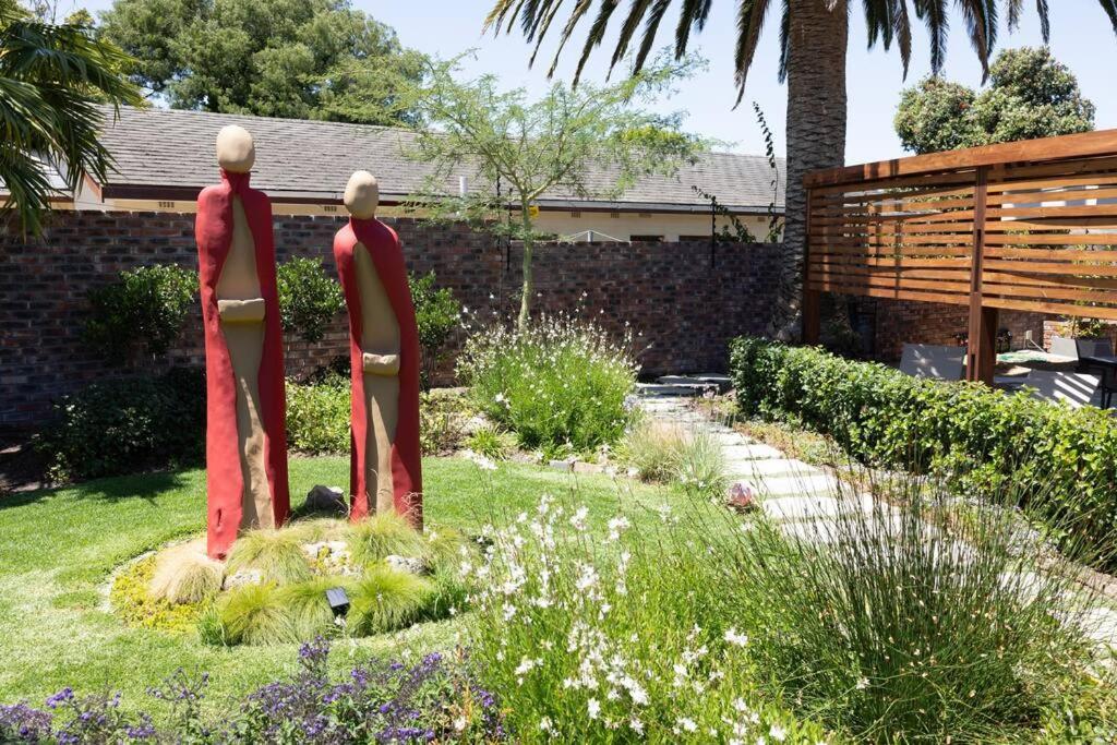 Garten Wohnung Mit Pool, 2 Schlafzimmer Cape Town Exterior photo